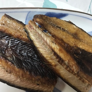 シンプル♪シンプル♪秋刀魚の干物(*^^*)☆